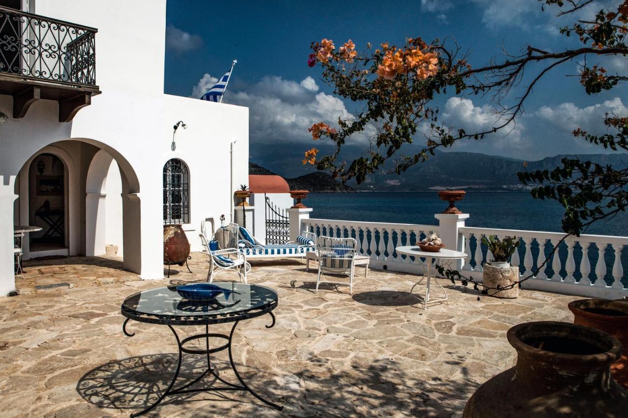 Вілла The Admiral'S House Kastellorizo Мегісті Екстер'єр фото